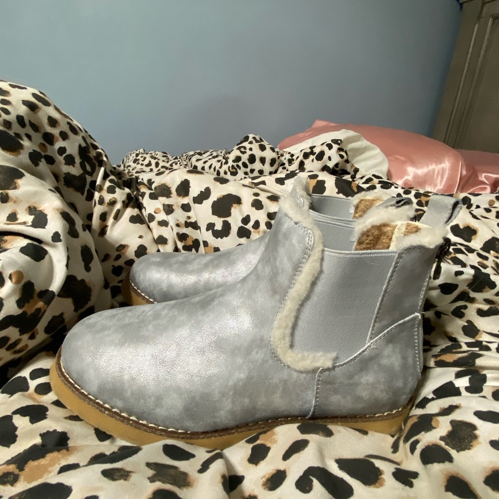 grey winter booties